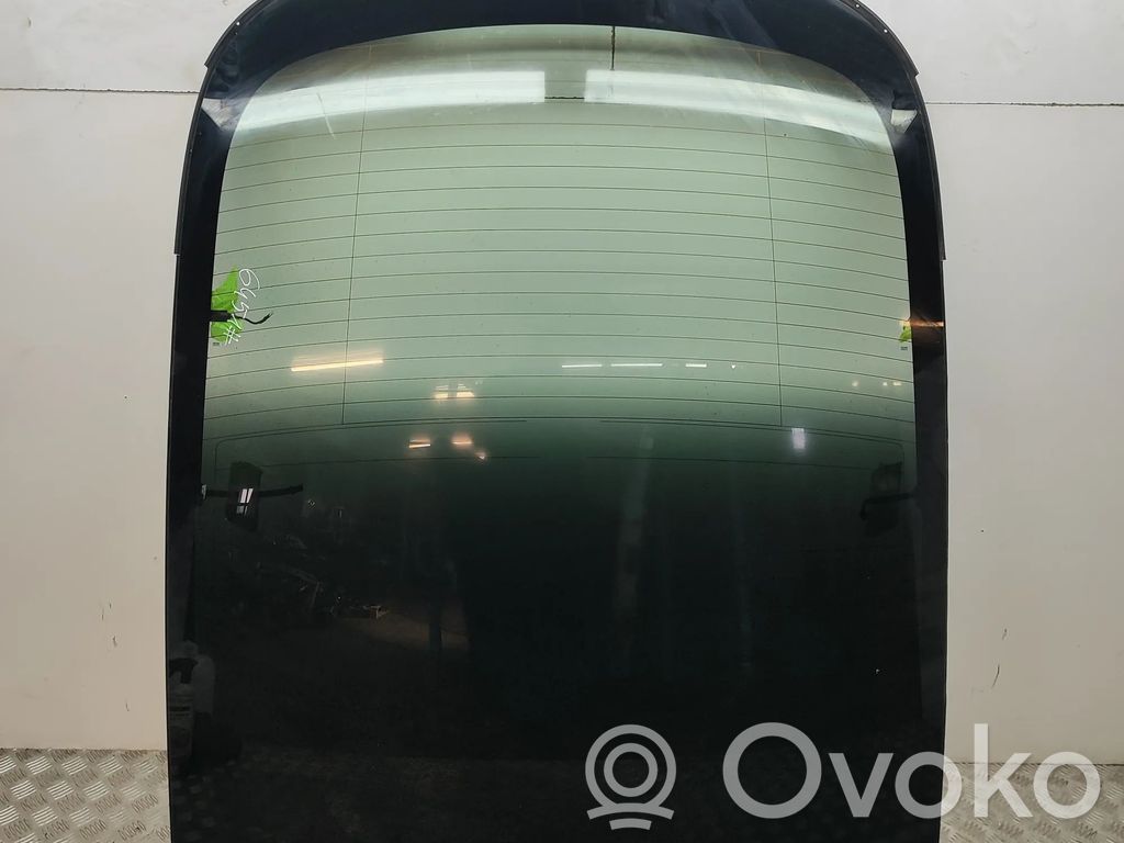 Tesla Model 3 Highland Lunetă spate 