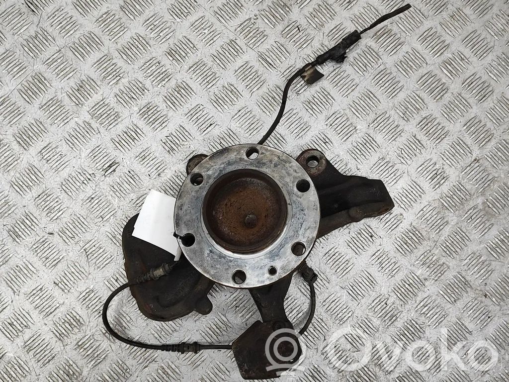 Mercedes-Benz Sprinter W907 W910 Mozzo ruota anteriore