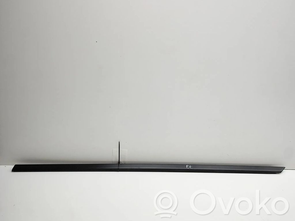 Porsche Panamera (971) Rivestimento modanatura del vetro della portiera anteriore