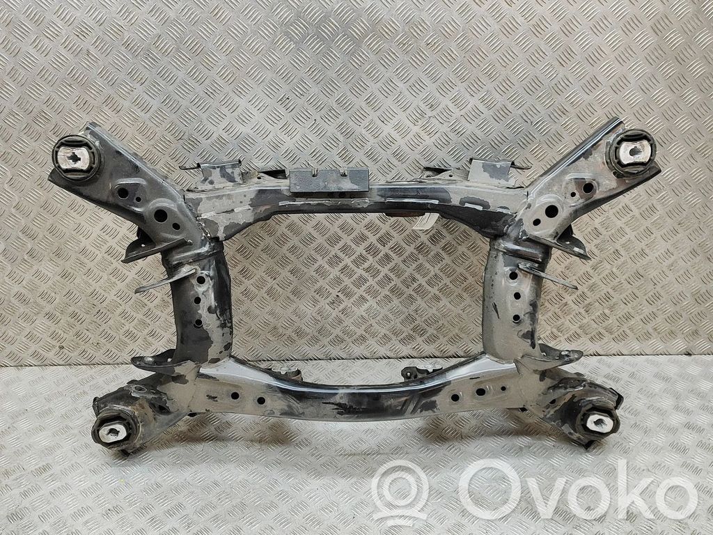 Mazda CX-80 Cadru auxiliar spate