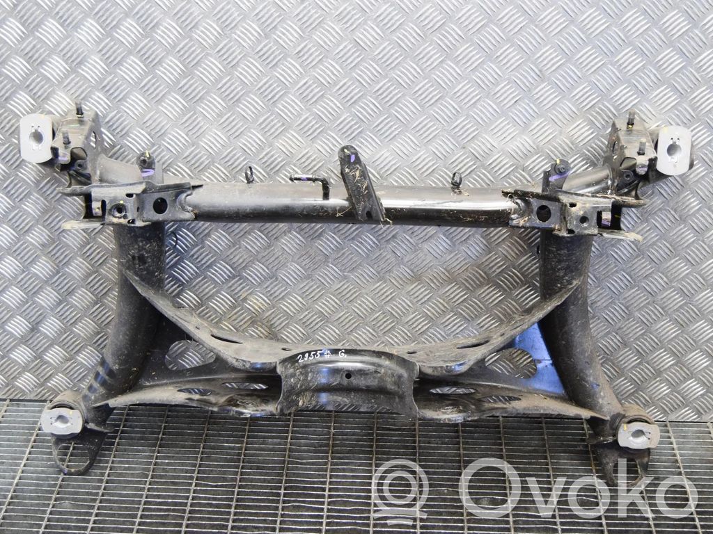 Volvo XC40 Cadru auxiliar spate 