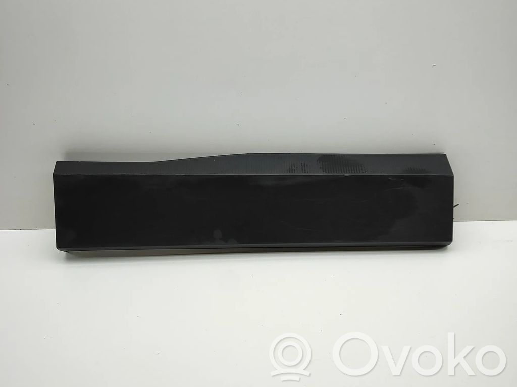 Volvo EX30 Rivestimento del sottoporta delle minigonne laterali