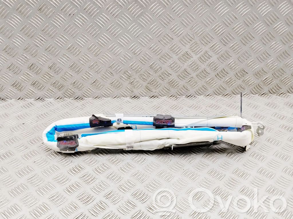 BMW i4 Kurtyna airbag 