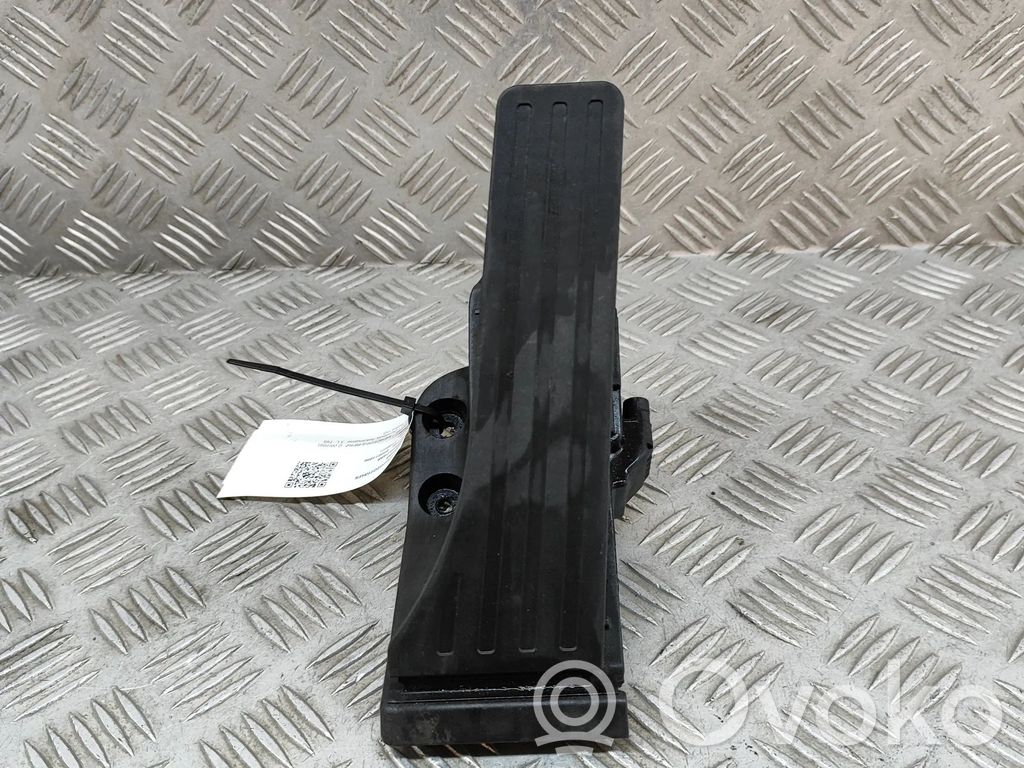 Mercedes-Benz C W206 Pedale dell’acceleratore
