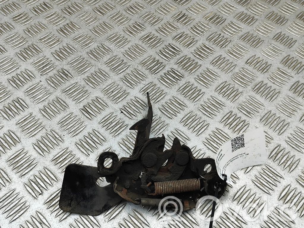 Nissan Navara D23 Serrure de capot 