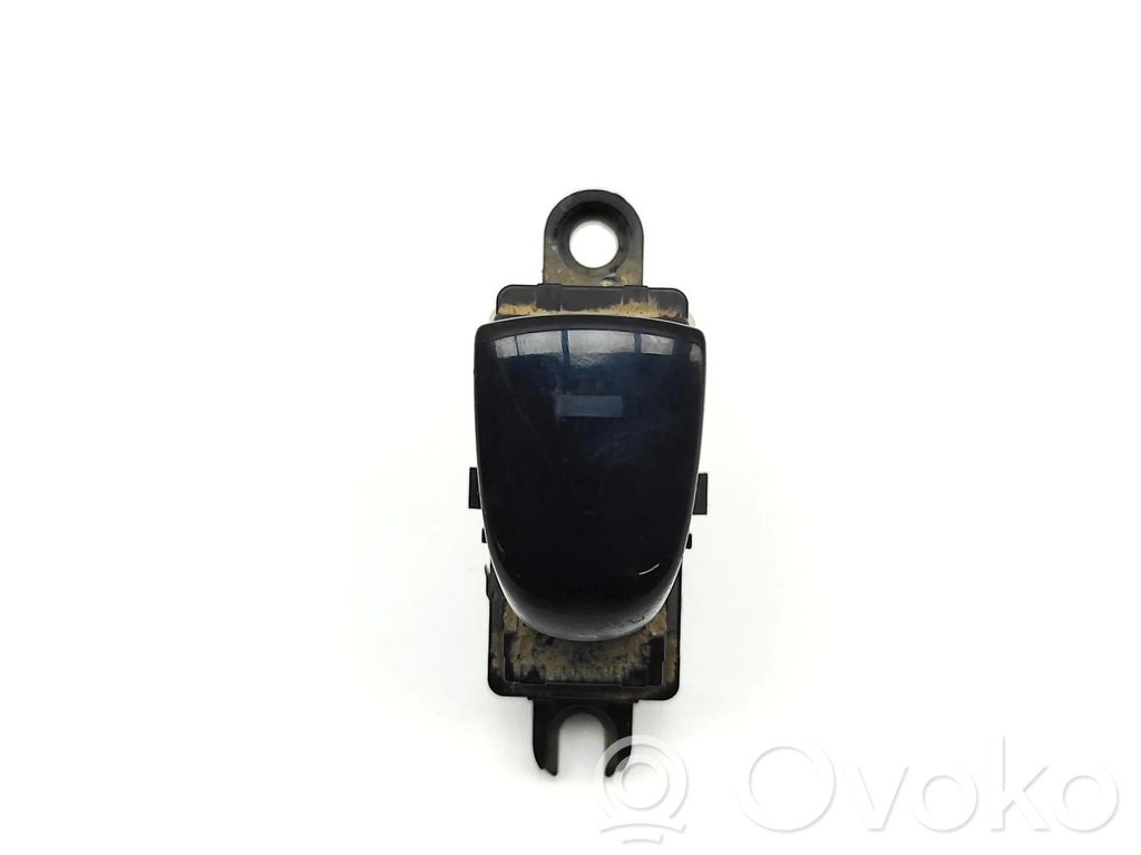 Nissan Navara D23 Comutator comandă geamuri electrice