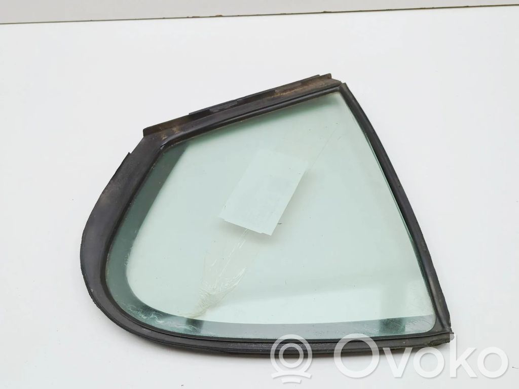 Lexus GS 300 350 430 450H Vetro del deflettore posteriore 