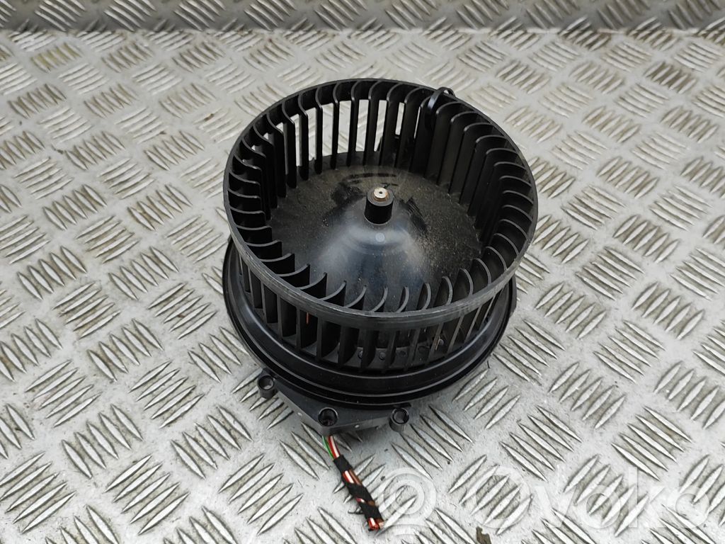 Mercedes-Benz EQS V297 Heizungslüfter 