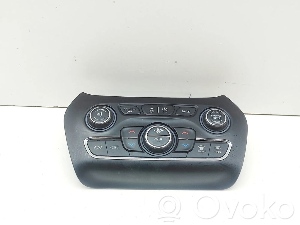 Jeep Cherokee KL Interior fan control switch