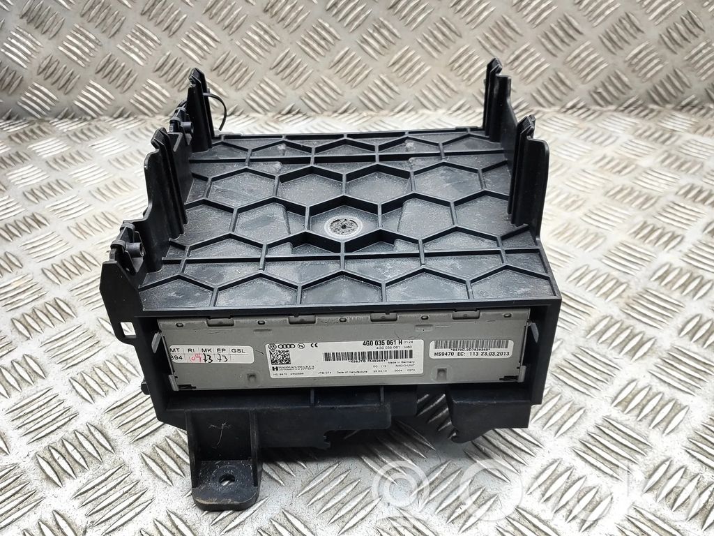 Audi RS4 B8 Panel / Radioodtwarzacz CD/DVD/GPS 