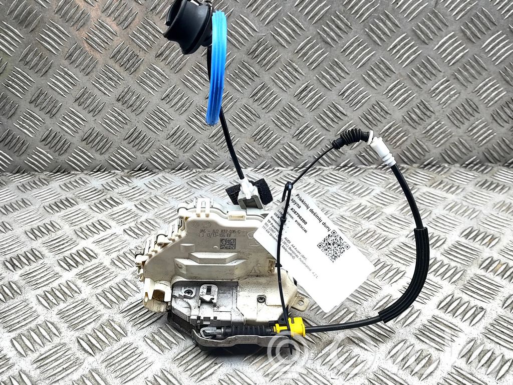 Audi RS4 B8 Cerradura de puerta delantera