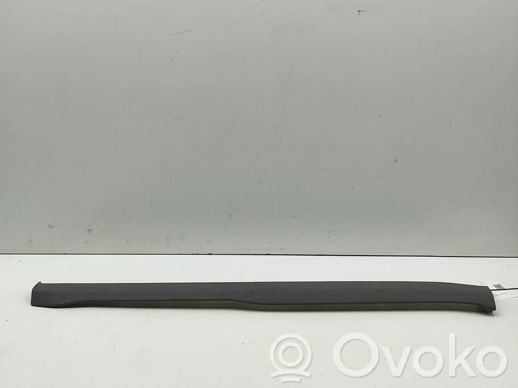 KIA EV3 Moldura de la guantera 