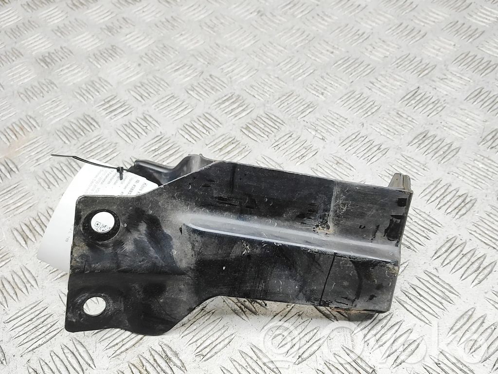 Volvo S60 Support, fixation radiateur