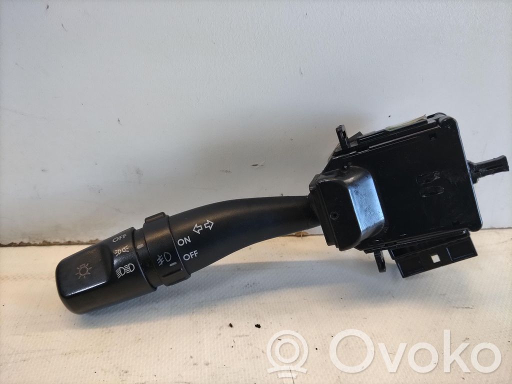 Interruptor de luz   934101F000,202003303,934101F000,D4EA