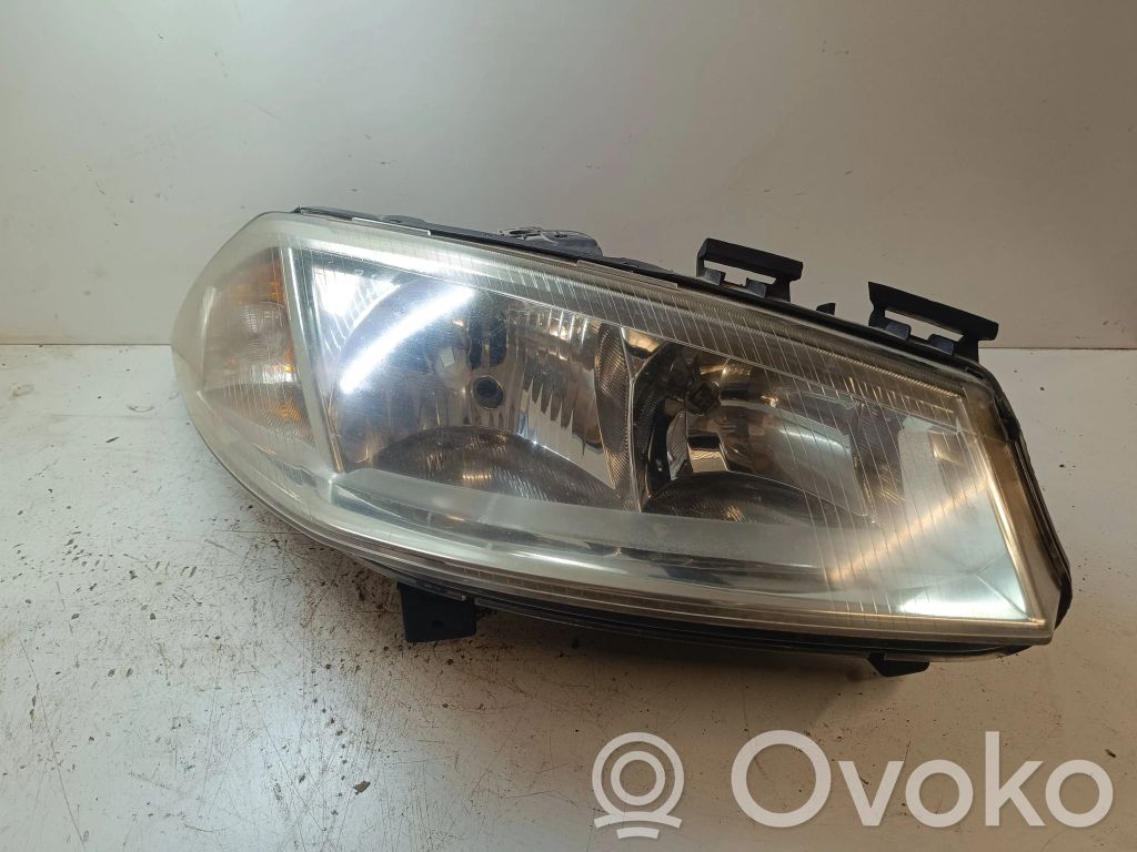 Renault Megane II Headlight/headlamp 