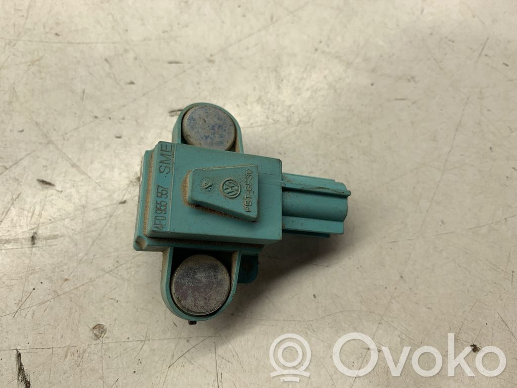 Airbagsensor Crashsensor Drucksensor   4F0955557