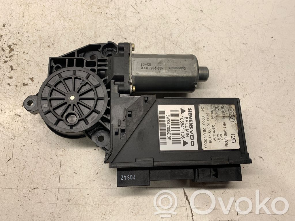 Audi A4 S4 B6 8E 8H Silnik regulatora szyby drzwi przednich 