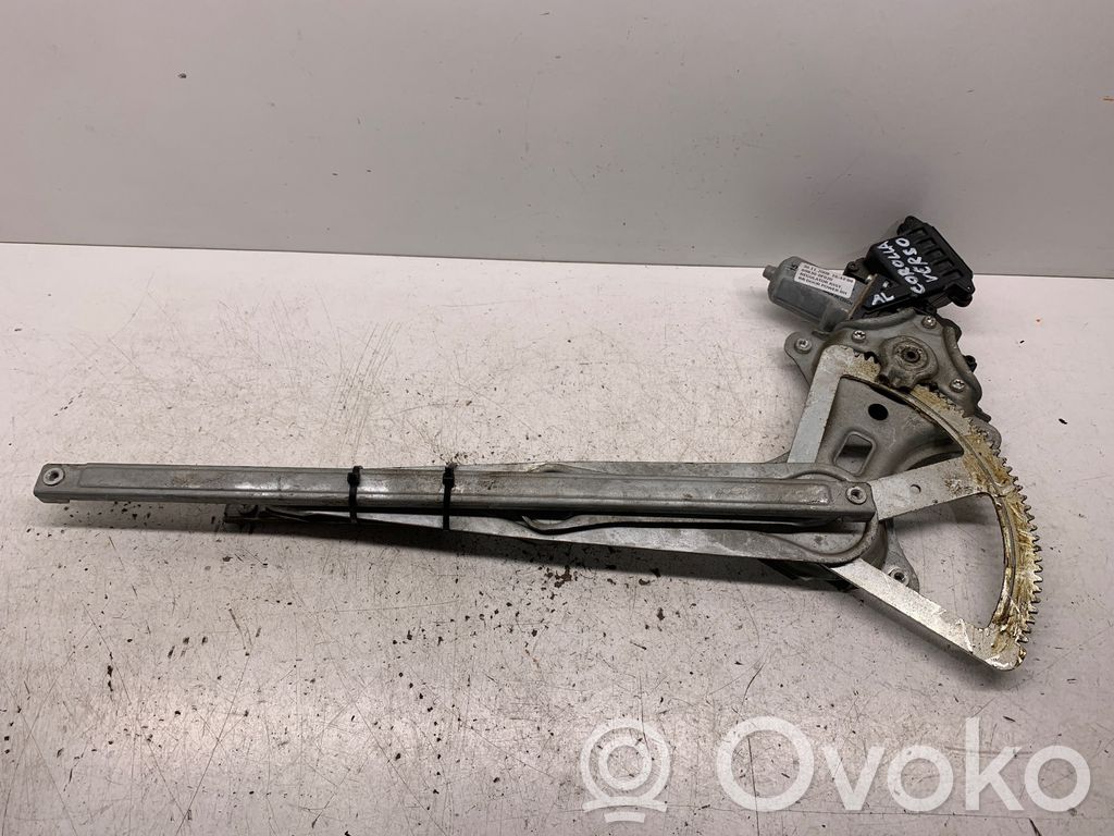 Toyota Corolla Verso E121 Regulador de puerta trasera con motor 