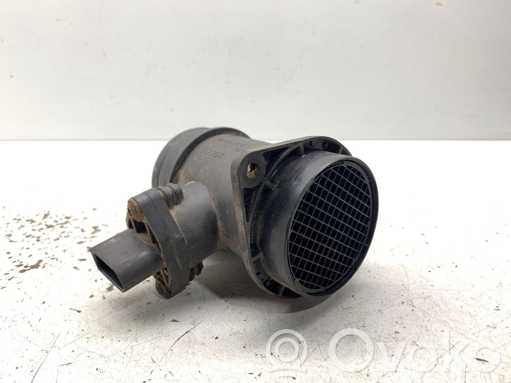 Audi A4 S4 B5 8D Gaisa plūsmas mērītājs 