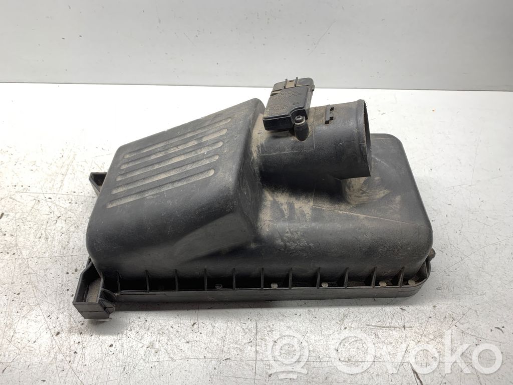 Toyota Corolla E120 E130 Przepływomierz masowy powietrza MAF 