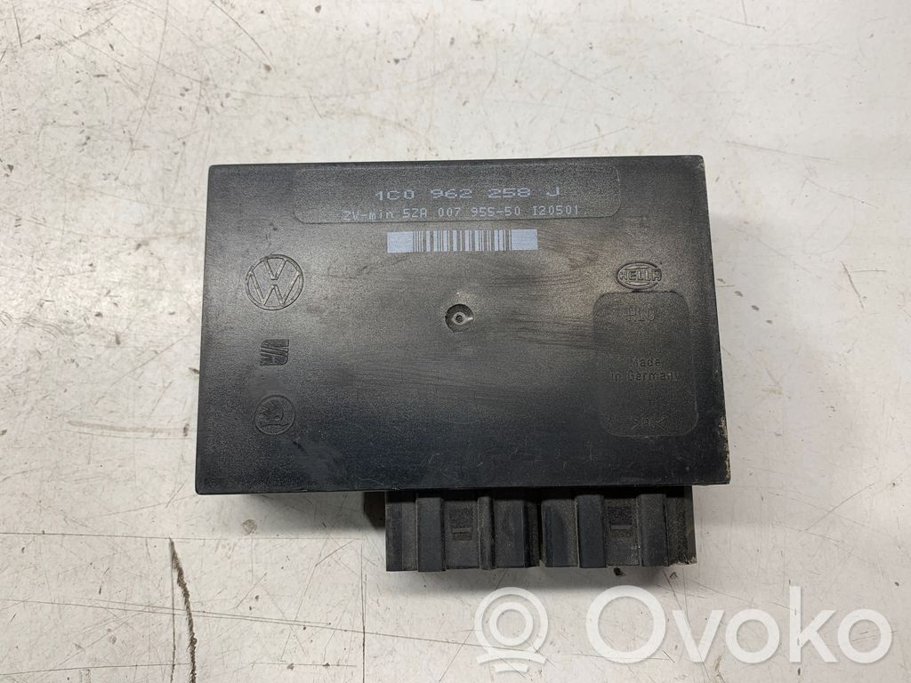 Volkswagen Golf IV Comfort/convenience module 