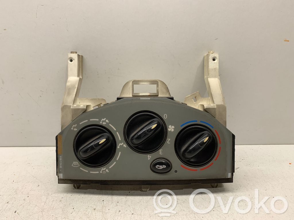 Renault Trafic II (X83) Climate control unit 