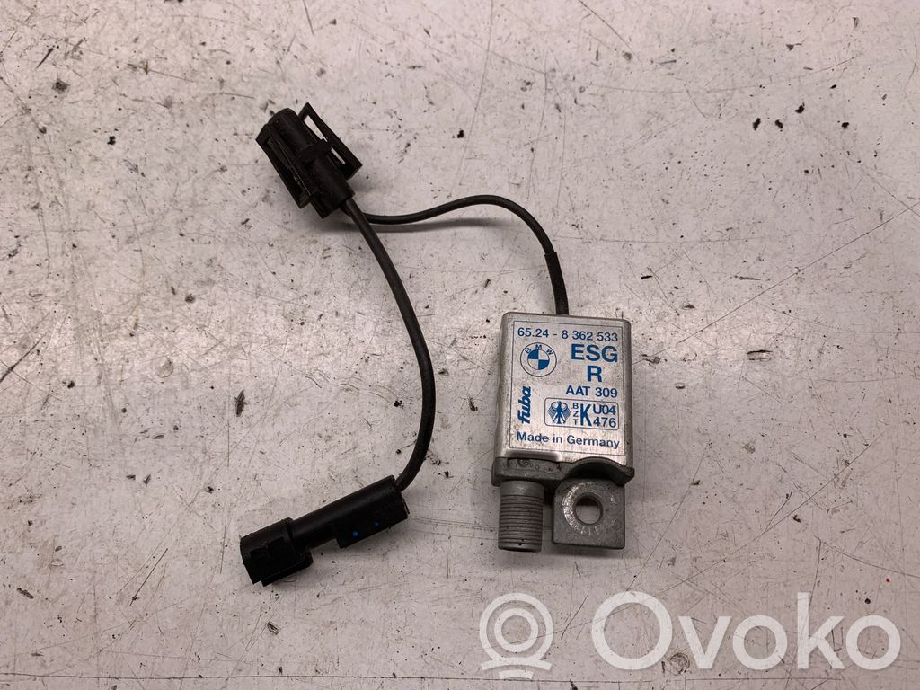 BMW 5 E39 Antenos stiprintuvas 