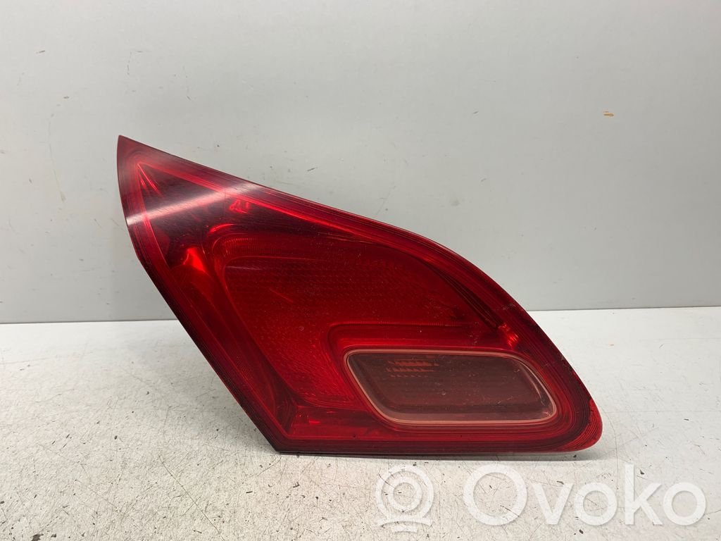 Opel Astra J Tailgate rear/tail lights 