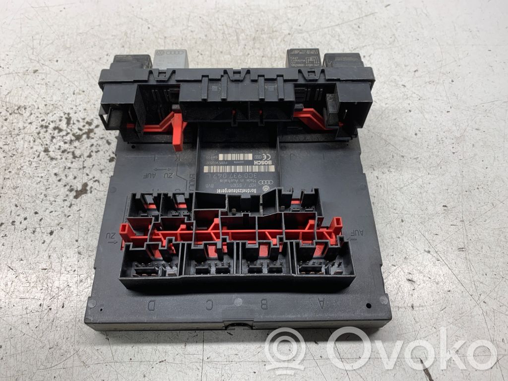 Volkswagen PASSAT B6 Comfort/convenience module 