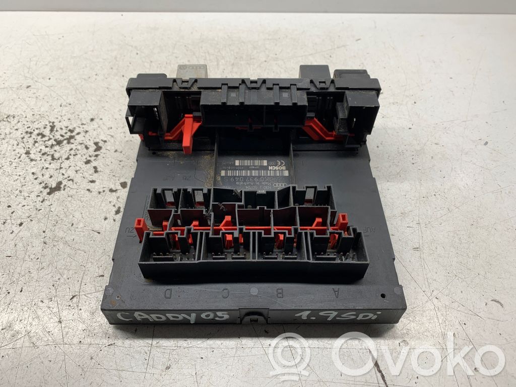 Volkswagen Caddy Module de fusibles 