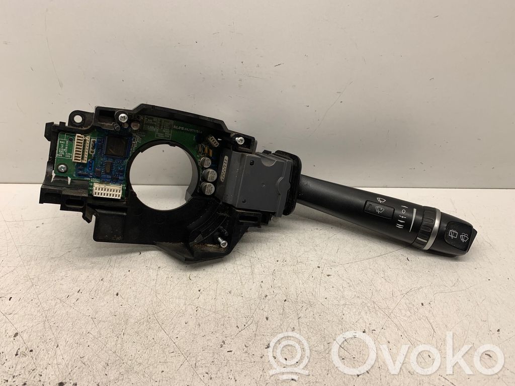 Volvo XC90 Wiper turn signal indicator stalk/switch 