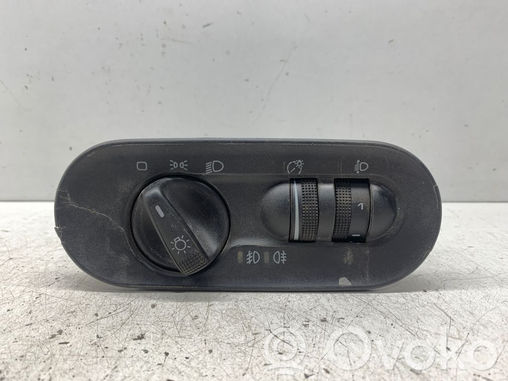 Volkswagen Sharan Light switch 