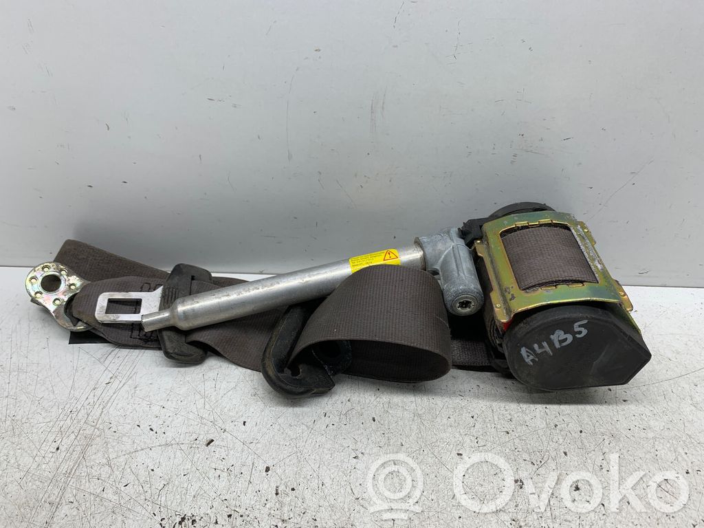 Audi A4 S4 B5 8D Cinturón delantero 