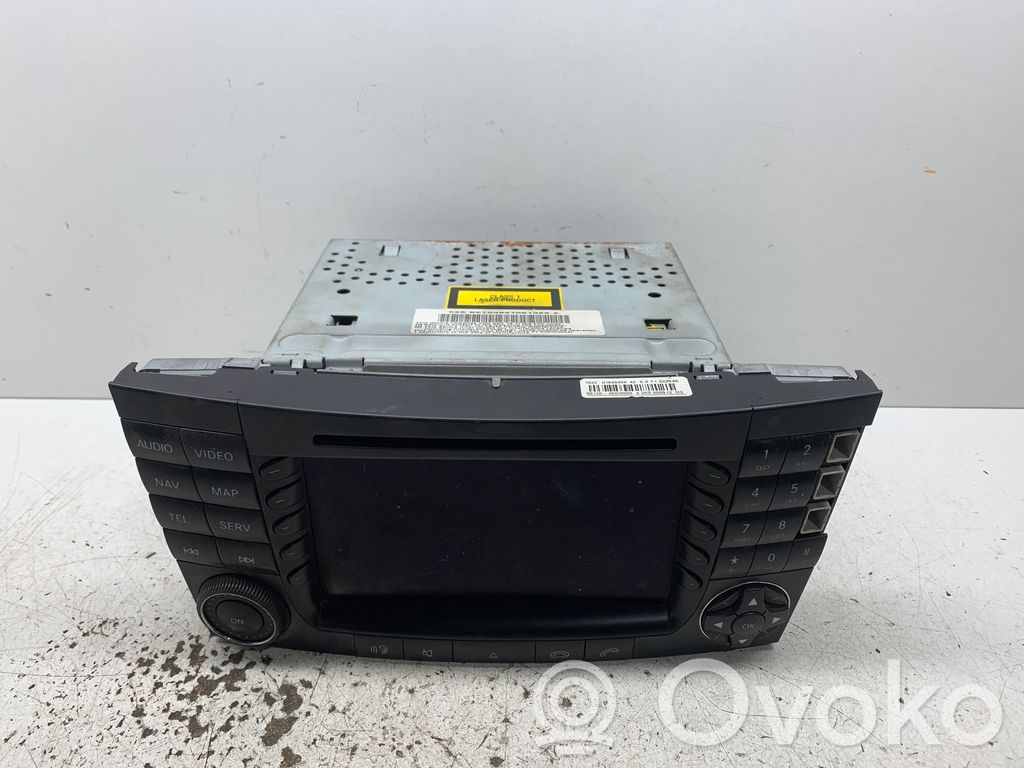 Panel / Radioodtwarzacz CD/DVD/GPS   A2118700089,41081326,BE7039,01538438