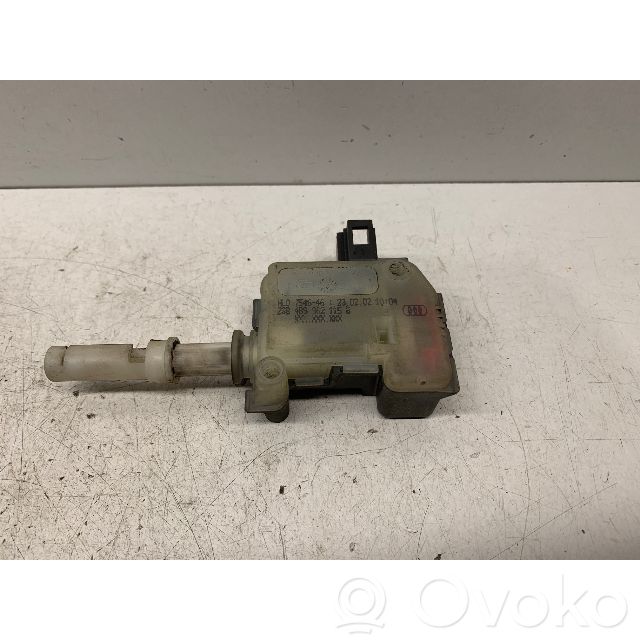 Audi A6 S6 C5 4B Fuel tank cap lock motor 