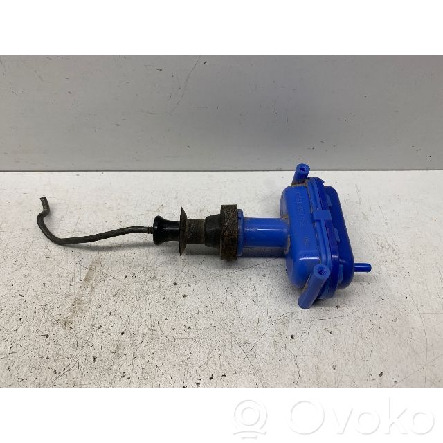 Audi 80 90 B3 Central locking vacuum pump 