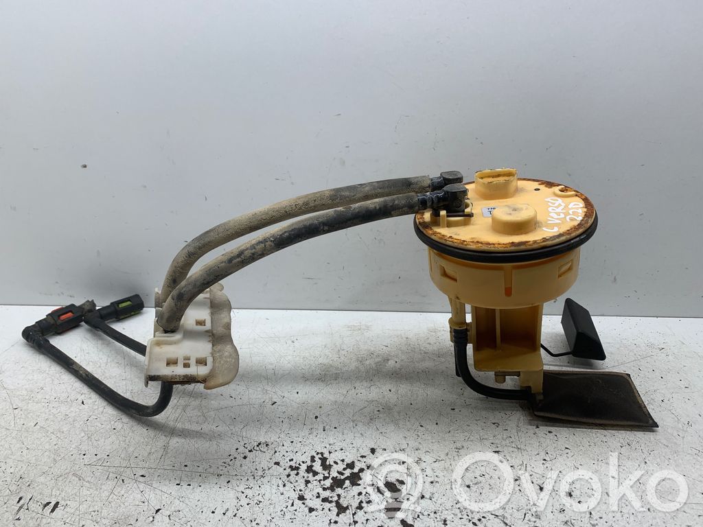 Toyota Corolla Verso E121 Sensor de nivel de combustible 