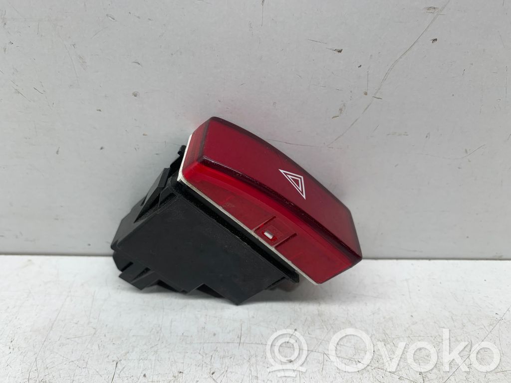 Honda CR-V Hazard light switch 