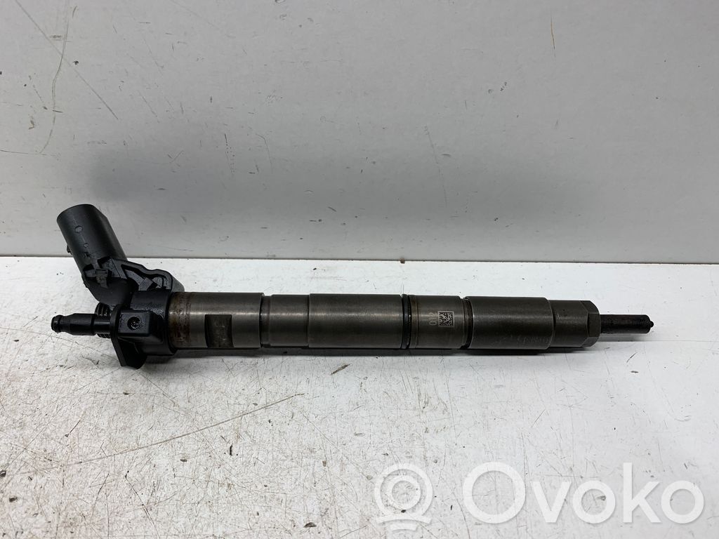 Audi A4 S4 B7 8E 8H Iniettore 