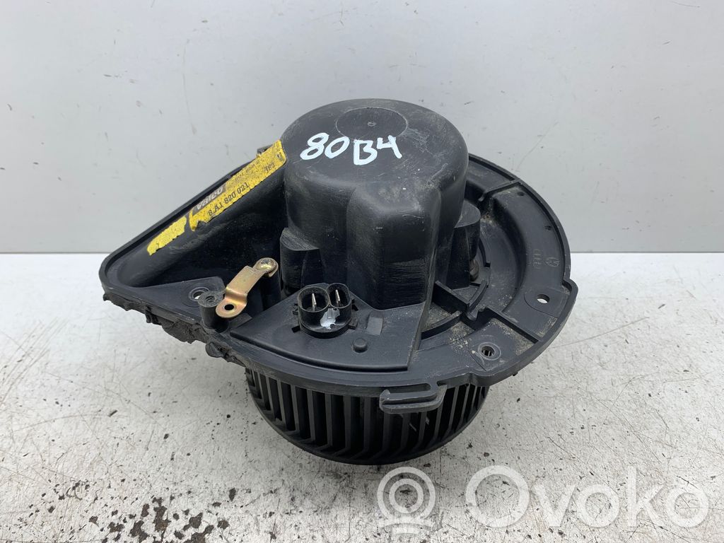 Audi 80 90 S2 B4 Lämmittimen puhallin 