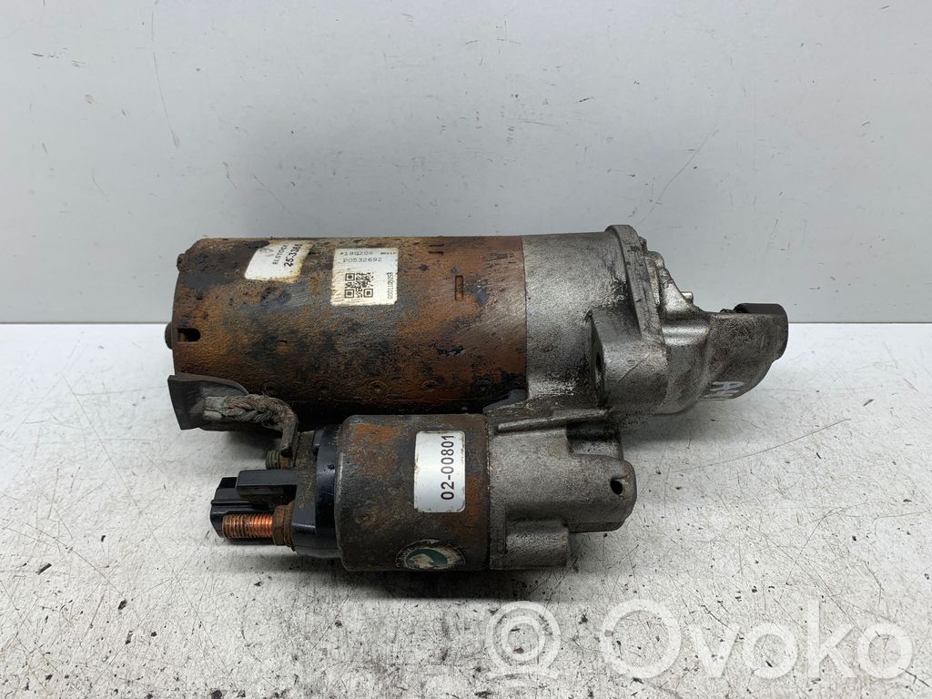 Audi A4 S4 B7 8E 8H Starteris 