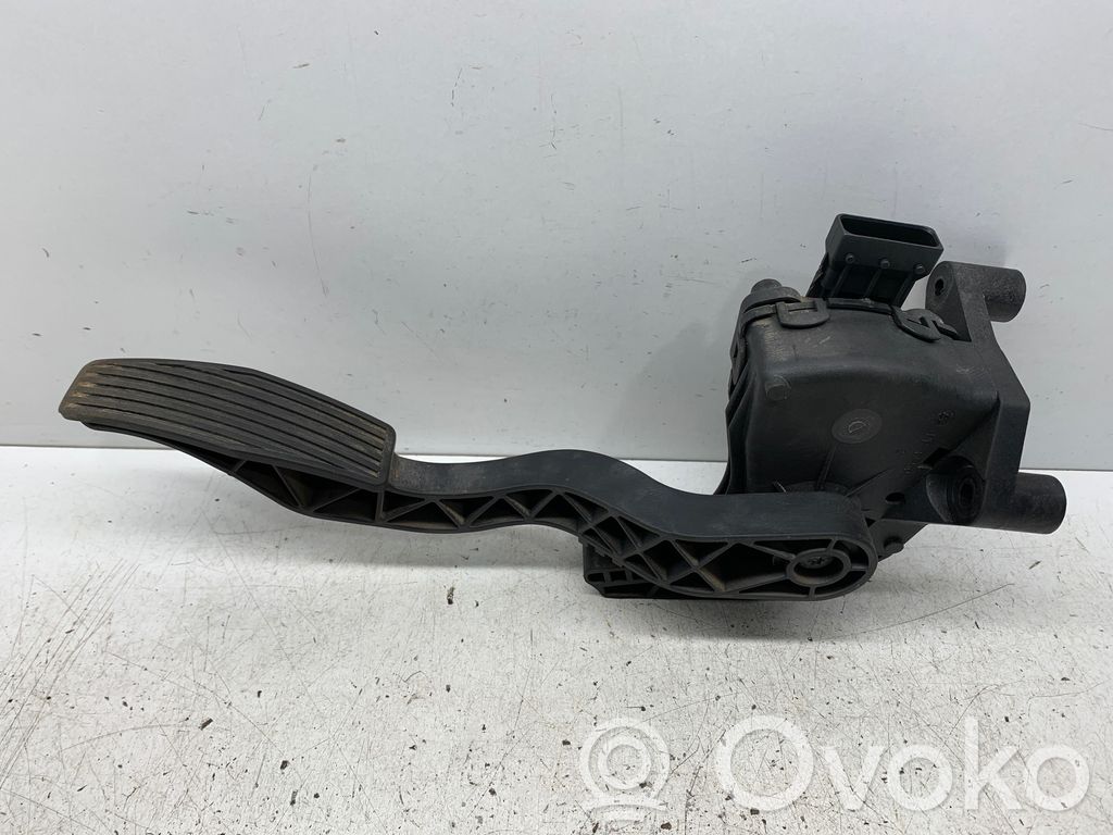 Opel Meriva A Akceleratoriaus pedalas 