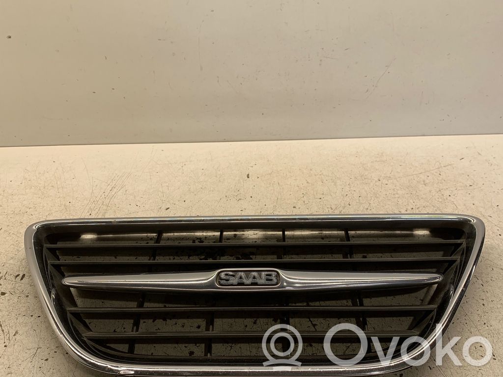 Saab 9-5 Front bumper upper radiator grill 