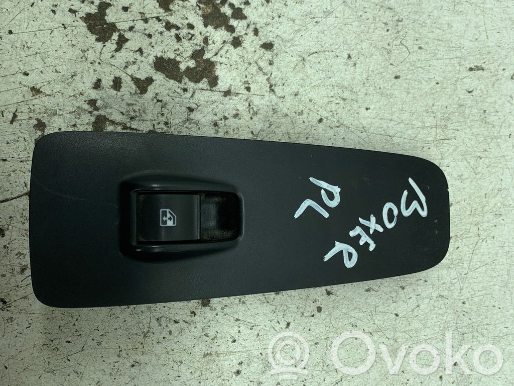 Peugeot Boxer Electric window control switch 