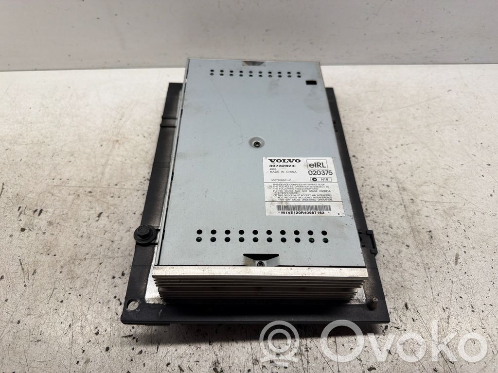 Volvo V50 Garso stiprintuvas 