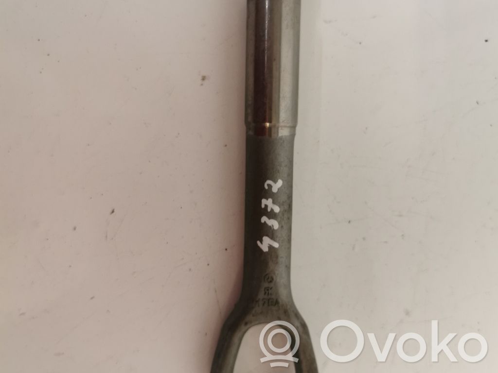 Mercedes-Benz E W213 Anillo de remolque 