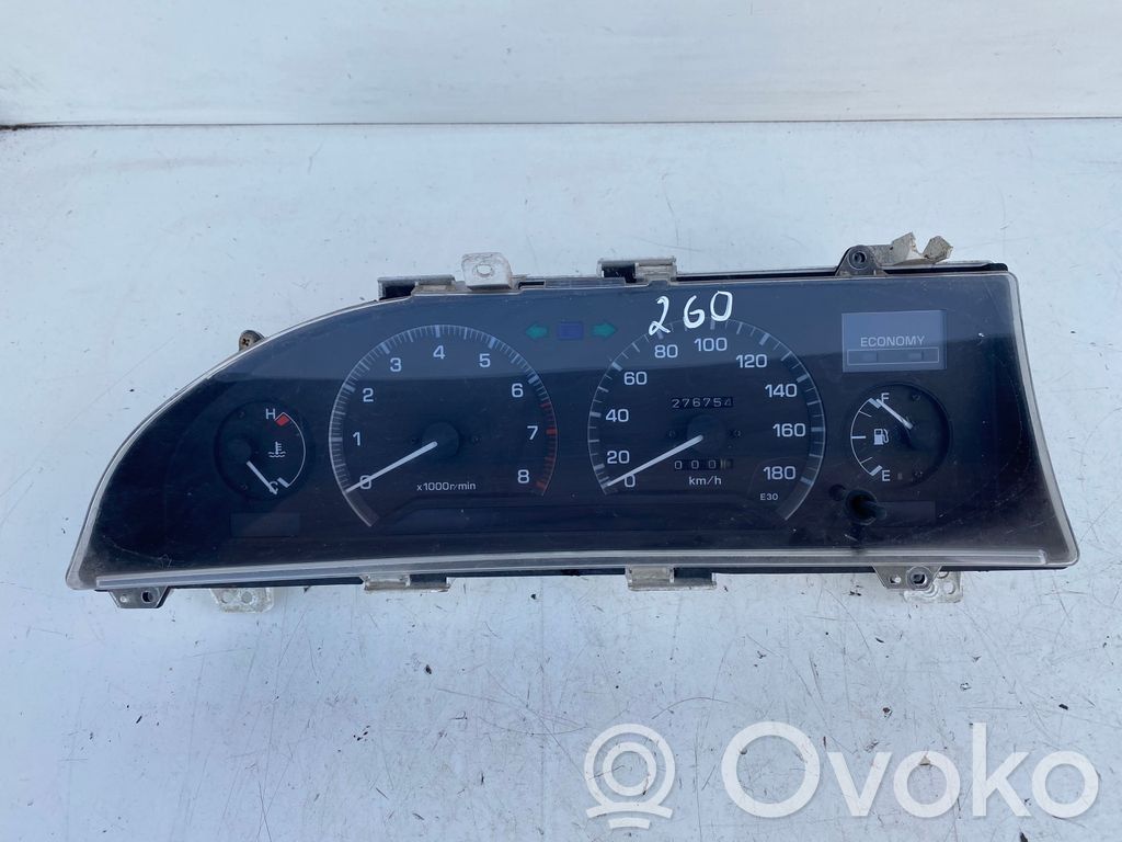 Toyota Corolla E90 Speedometer (instrument cluster) 
