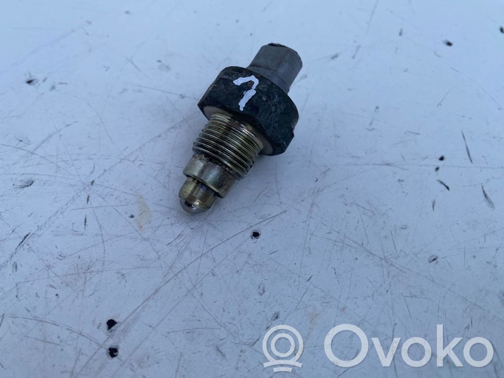 Toyota Corolla Verso E121 Pavarų dėžės detalė 