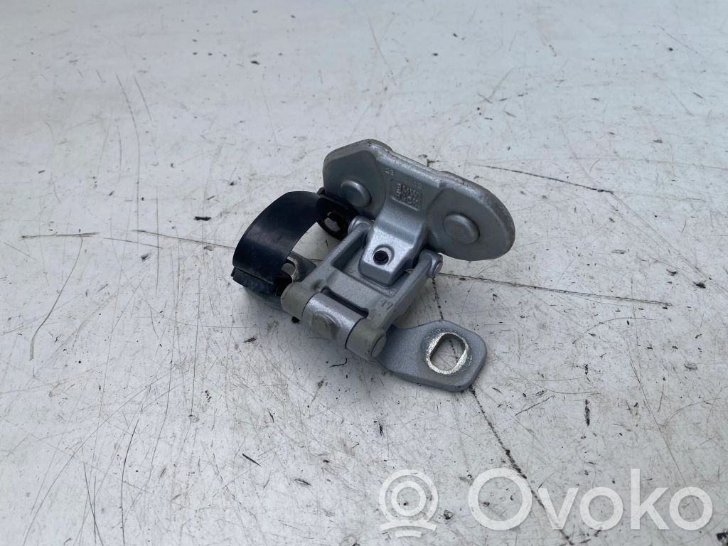 BMW X1 E84 Tailgate/trunk/boot hinge 
