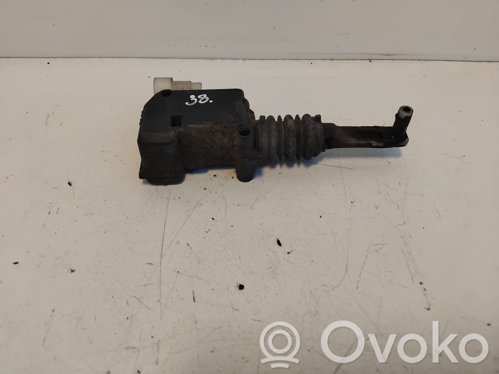 Tesla Model S Serrure de capot 